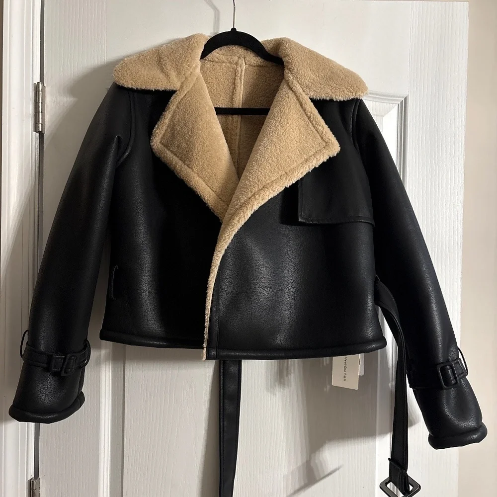 Commense Jacket - Picture 1 of 3